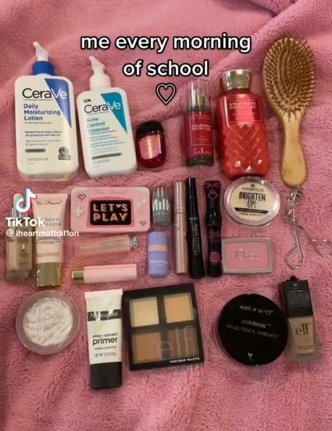 Grwm Products, Beach Hairstyles Men, Beach Hairstyles For Short Hair, Makeup Bag Essentials, Makeup Help, Makeup Tut, Makeup Needs, Fancy Makeup, Pretty Skin Care