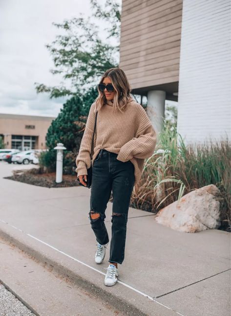 Curve Love 90s Ultra High Rise … curated on LTK Black Mom Jeans Outfit Winter Casual, Black Jeans Outfit Casual, Jeans Outfit Fall Casual, Black Mom Jeans Outfit, Black Jeans Outfit Fall, Chunky Sweater Outfit, Sneaker Outfit Fall, Jeans And Sneakers Outfit, Turtleneck Sweater Outfit