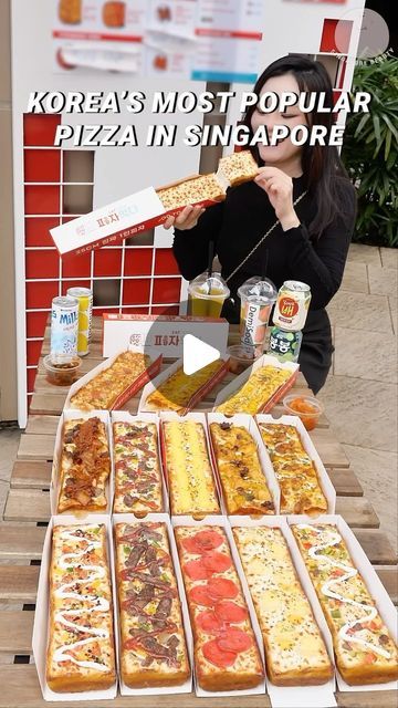 Street Food Business Ideas, Korean Pizza Recipe, Unique Pizza Ideas, Unique Food Ideas, Rectangle Pizza, Pizza Unique, Shrimp Sweet Potato, Chicken Kimchi, Korean Pizza