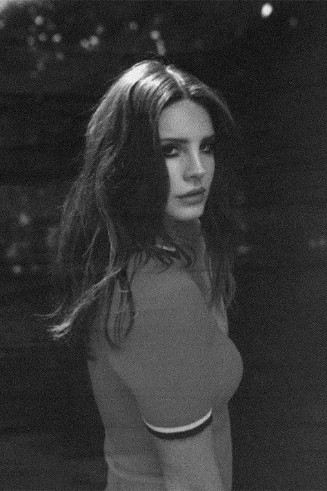 Lana Del Rey Photoshoot, Jealous Girl, Lana Del Rey Ultraviolence, Lana Del Rey, Audio, Black And White, Music, Hair, Black