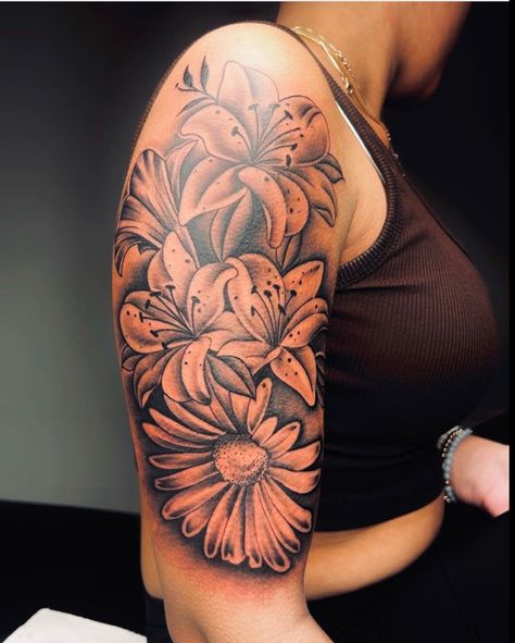 Best Half Sleeve Tattoos, Half Sleeve Tattoo Ideas, Sleeve Tattoos Ideas, Tattoos Ideas For Men, Cute Shoulder Tattoos, Unique Half Sleeve Tattoos, Arm Sleeve Tattoos For Women, Half Sleeve Tattoos, Cool Half Sleeve Tattoos