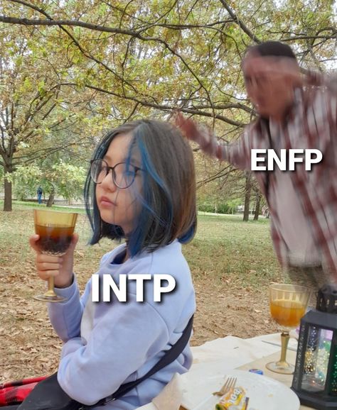 Enfp And Intp Friendship, Enfp X Intp Friendship, Enfp X Intp Relationship, Enfp Intp Friendship, Intp Enfp Relationship, Enfp Intp Relationships, Infp Intp Matching Icons, Enfp And Intp Friends, Enfp Infp Friendship