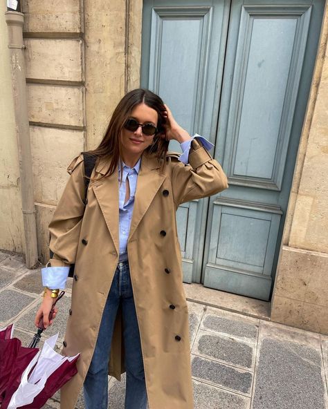 sara ramén (@saraloura) | Instagram Eurotrip Outfits, Classic Style Outfits, Winter Outfit Inspiration, Coat Outfits, Instagram Page, May 5, Casual Fall Outfits, Spring Summer Outfits, Minimal Fashion