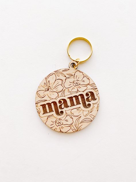 Mama Floral Keychain Wood Laser Keychain, Wood Engraved Keychain, Laser Wood Engraving Ideas, Keychain Wood Ideas, Cute Laser Cut Ideas, Wood Keychain Design, Wood Key Chain, Xtool Laser Engraving Ideas, Laser Keychain Ideas