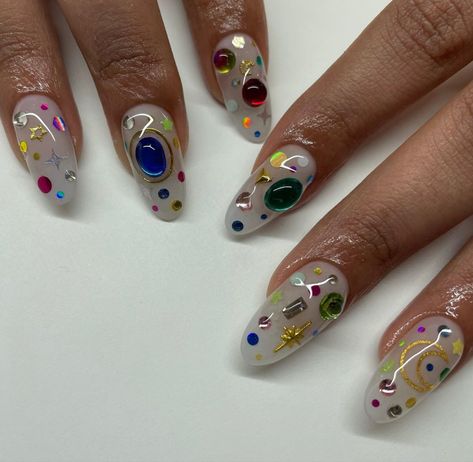 Maximalist Nails, Shellac Colors, Beauty In Art, Nail Time, Funky Nails, Pretty Acrylic Nails, Nail Games, Hair Skin, Mini Art