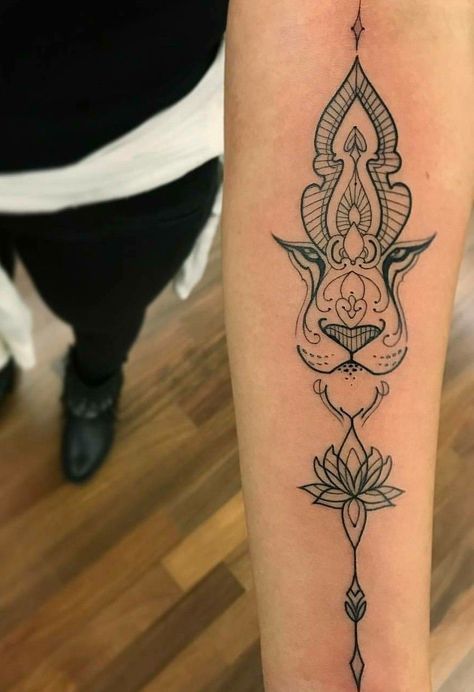 Tier Tattoo, Tattoo Trend, Leo Tattoos, Lion Tattoo Design, Tattoo Girls, Butterfly Tattoos, Tattoo Feminina, Tattoo Meaning, Disney Tattoos