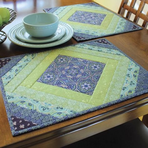 Quilted Placemat Patterns, Herringbone Quilt, Log Cabin Quilt Blocks, Nancy Zieman, Quilted Table Runners Patterns, Place Mats Quilted, Placemats Patterns, Mystery Quilt, Quilted Table Toppers