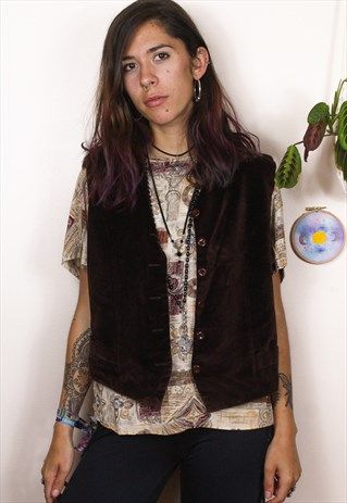 Vintage+Velvet+Waistcoat Vintage Waistcoat Woman, Vintage Waistcoat Outfit, Velvet Waistcoat, Waistcoat Outfit, Vintage Waistcoat, Waistcoat Woman, Vintage Suede, Vintage Velvet, Outfit Inspirations