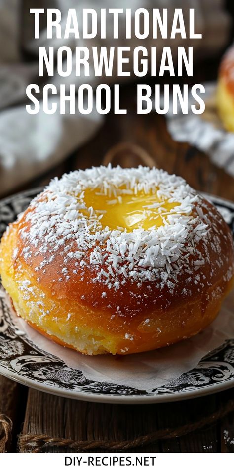 Make traditional Norwegian school buns at home with this easy recipe. Sweet pastry cream and coconut topping! Norwegian Baked Goods, Skoleboller Recipe, Norwegian Desserts Traditional, Danish Recipes Traditional, Norwegian Pastry, Swedish Recipes Traditional, Norwegian Sweets, Norwegian Food Recipes, Klubb Recipe