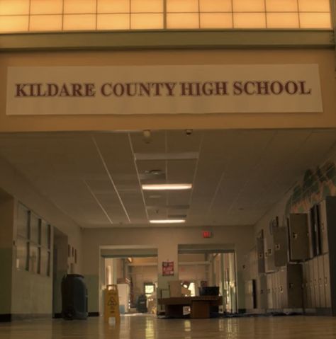 Kildare County High School Outer Banks, Kildare County High School, Outer Banks Shifting Visualization, Obx Shifting Visualization, Obx Visualization, Obx Visuals, Pogue Aesthetic, Pogue Life Aesthetic, Outerbanks Aethstetic