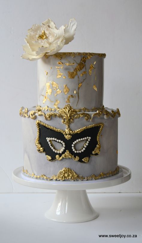 Sweet 16 Masquerade Cake Ideas, Masquerade Birthday Cake Ideas, Mascarade Cake Ideas, Masquerade Mask Cake, Masquerade Theme Cake, Masquerade Party Cake Ideas, Sweet 16 Masquerade Cake, Masquerade Wedding Cake, Masquerade Cupcake Ideas