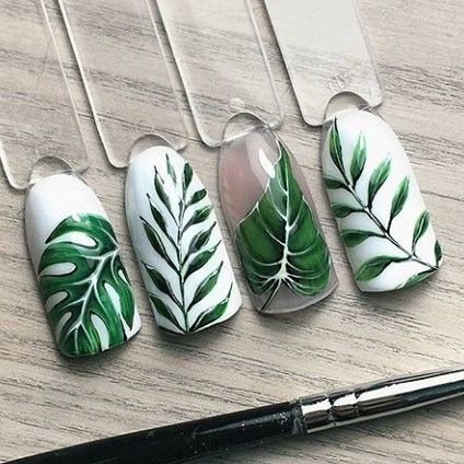 Green Nails Plants, Nail Art Feuille, Monstera Nail Art, Plants Nails, Leave Nails, Nail Portfolio, Leaves Nails, Vacay Nails, Tropical Nail Designs