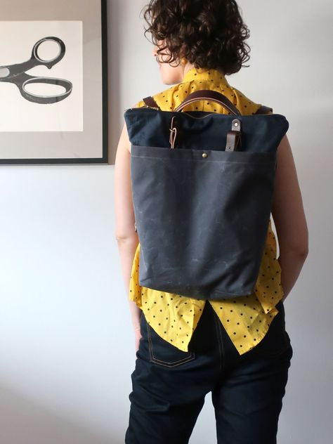 Get all the details on this DIY Convertible Tote-Backpack. The Maywood Totepack by Klum House | Sew DIY Convertible Backpack Sewing Pattern, Theft Proof Backpack, Convertible Backpack Pattern, Totepack Pattern, Backpack Diy Pattern, Convertible Tote Backpack, Diy Backpack Pattern, Backpack Diy, Backpack Pattern Sewing