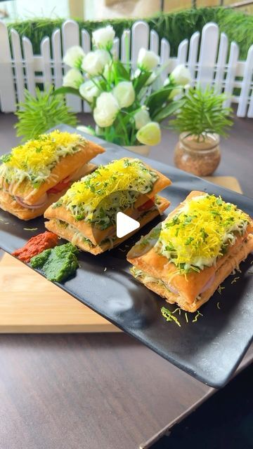 Girish Chhabria on Instagram: "Bombay Khari Sandwich  Do support us and do like, share, comment and tag your friends and family who would love to try this!   Also do checkout our story highlights to know products, kitchenware and gadgets which we use in our videos!   👨‍🍳For more updates follow us @agarnishbowl  👨‍🍳For more updates follow us @agarnishbowl  ☞︎︎︎ Use #agarnishbowl to get featured!!  .  .  ❌ Strictly No Repost!! Neither on Instagram nor on any other platforms.  .  #bombay #khari #sandwich #easyrecipes #quickrecipes #recipecreator #mumbaifoodbloggers #mumbaifoodblogger #mumbaifoodblog #navimumbaifoodblogger #thanefoodblogger #foodbloggerlife #foodcontentcreator" Indian Food Starters, Party Starters Vegetarian, No Cook Recipes For Kids, Indian Party Snacks, Indian Snacks For Party, Kitchen Presentation, Breakfast Ideas Indian, Indian Food Party, Evening Snacks Indian