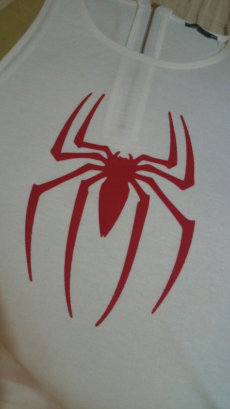 Leavers Shirt Designs Spiderman, Spiderman Leavers Shirt, Pintar Camisetas Ideas, Leavers Shirt, Spiderman Painting, Jean Diy, School Shirt Designs, Spiderman Spider, Shirt Drawing