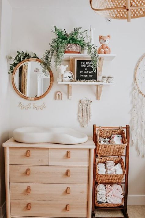 greenery nursery ideas with PLANTS 4 Desert Color Scheme, Gender Neutral Nursery Inspiration, Nursery Inspiration Neutral, Gender Neutral Nursery Design, Nursery Design Neutral, Baby Girls Room, Boho Baby Nursery, Ideas Habitaciones, Nursery Room Design