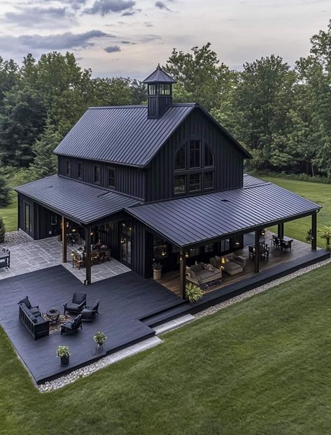 Dark Exterior Barndominium, Charcoal And Black Barndominium, Bardiminium House Exterior, Goth Barndominium, Barn Shaped House, Dark Barndominium, Black Barndominium Exterior, Black Decking, Black Barn House