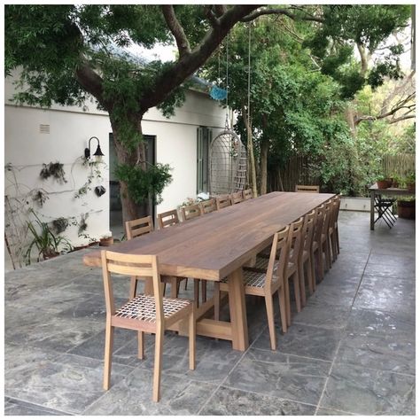 ＳＡＲＺＡ on Instagram: “Large tables are perfect for festive celebrations. Let us give thanks for these beautiful options by James Mudge. The Harvest outdoor table…” Outdoor Harvest Table, Rustic Dining Room Table, Outdoor Patio Table, Harvest Table, Kitchen Extension, Rustic Outdoor, Garden Kitchen, The Harvest, Outdoor Wood