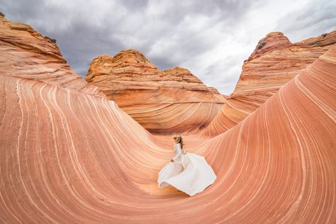 The Wave, Arizona: How to Get a Permit to Hike Coyote Buttes North – Wandering Wheatleys Arizona Photoshoot, The Wave Arizona, Adventurous Elopement, Arizona Photography, Utah Road Trip, Arizona Usa, Vacation Places, The Wave, Antelope Canyon