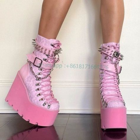 Dolls Kill Shoes, Goth Shoes, Pastel Goth Fashion, Kawaii Shoes, Shoes World, Sugar Thrillz, Pink Boots, Kawaii Fashion Outfits, Fancy Shoes