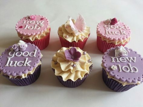 Good luck, new job cupcakes x New Job Cupcakes, Sorry Cupcakes, Farewell Cupcakes, Leaving Cake, Farewell Decorations, New Job Congratulations, Poke Cake Lemon, Good Luck New Job, Cupcakes Ideas