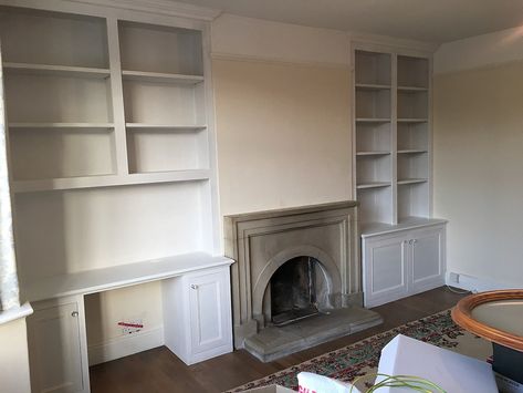 Alcove Desk, Alcove Ideas Living Room, Alcove Cabinets, Apple Mac Computer, Alcove Shelving, Soft Close Hinges, Cabinets And Shelves, Built In Shelves Living Room, Carpentry And Joinery