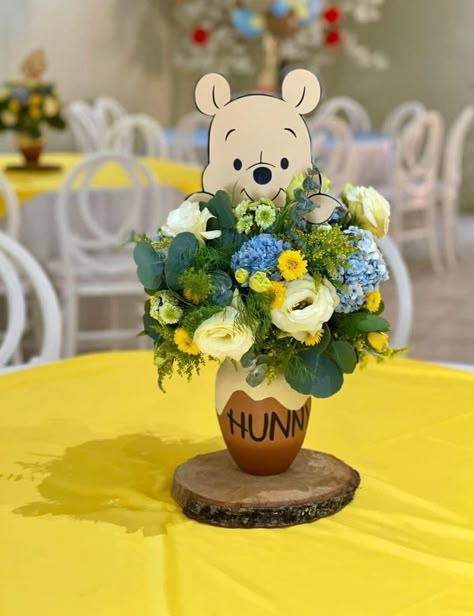 Winnie The Pooh Centerpieces Flower, Winnie The Pooh Honey Pot Centerpieces, Winnie The Pooh Centerpieces Baby Boy, Winnie The Pooh Baby Shower Centerpiece Ideas, Winnie The Pooh Flower Centerpieces, Winnie Pooh Centerpieces, Baby Winnie The Pooh Baby Shower Ideas, Baby Shower Winnie The Pooh Decorations, Winnie De Pooh Baby Shower Ideas