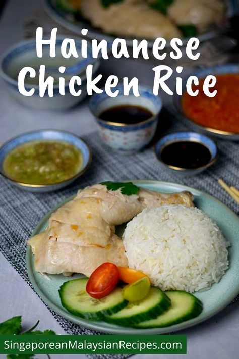 Chicken Rice Photography, Hainese Chicken Rice Recipe, Singapore Chicken Rice Recipe, Hainese Chicken, Singapore Recipes, Asian Treats, Cheesy Chicken Recipes, Chicken Rice Recipe, Hainanese Chicken Rice