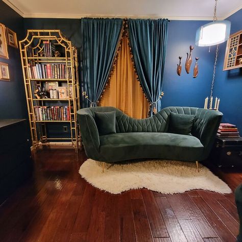 The Reading Nook In My Lady Lair Lady Lair, Small House Bedroom, Shed Interior, Cozy Homes, Pink Living Room, Colourful Living Room, Online Group, Gothic Home Decor, Design Aesthetic