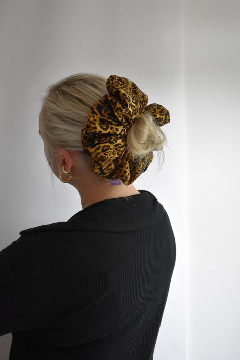 Wear on your wrist, in a high bun or as a low pony or bun for an elevated look
Gentle on delicate hair whilst providing everyday firm hold
Choose from sizes Regular + Large
Branded label
100% cotton
Designed + made in Manchester by our community of craftswomen Scrunchy Bun, Bun Scrunchie, High Bun, Low Bun, Dream Hair, Scrunchies, Manchester, Skin Care, Style Inspiration