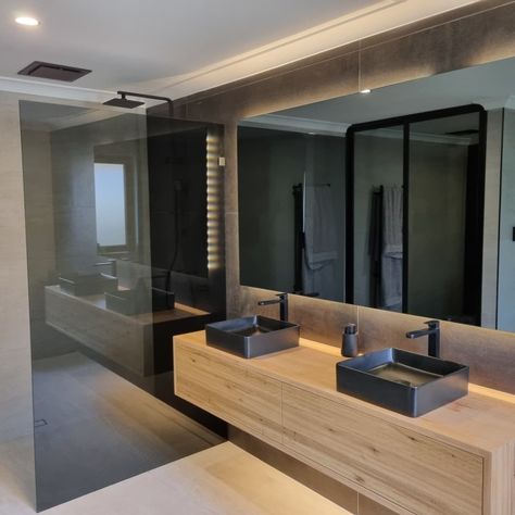 The use of tinted glass in a bathroom. Grey Tinted Mirror, Glass Shower Panels, Glass Splashbacks, Shower Screens, Tinted Mirror, Grey Mirror, Shower Panel, Kitchen Splashbacks, Tinted Glass