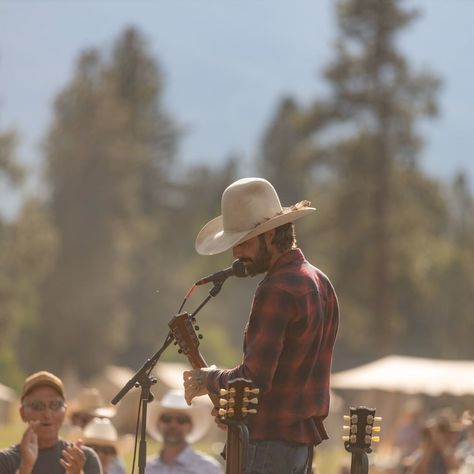 Ryan Bingham, Cowboy Outfit, Cowboy Aesthetic, Cowboy Outfits, Crochet Animal, Animal Patterns, Crochet Animal Patterns, Stuffed Animal Patterns, Train Station