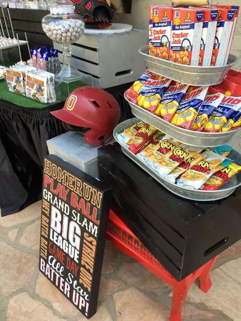 Baseball Birthday Concession Stand, Baseball/softball Birthday Party, Graduation Party Ideas Sports, Baseball Theme Graduation Party Ideas, Baseball Party Concession Stand, Sports Theme Graduation Party, Graduation Baseball Theme, Softball Team Party Ideas, Baseball Party Snacks