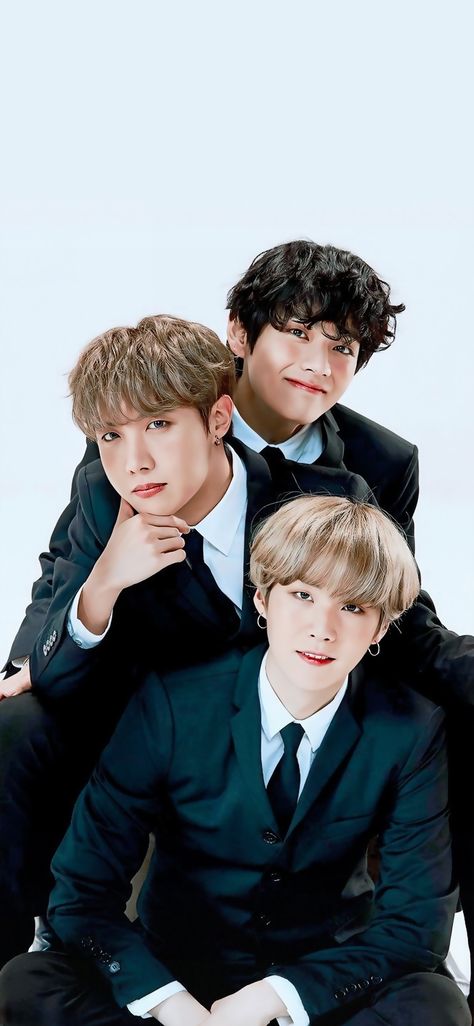 Jhope And Suga, Jhope Wallpaper, V Jhope, Jhope Bts Wallpaper, Hope Wallpaper, Bts Army Logo, Bts Cute, Bts Group Picture, Jhope Cute