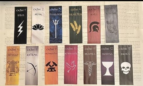 Percy Jackson Book Marks, Percy Jackson Crafts Diy, Percy Jackson Gift Ideas, Percy Jackson Decor, Percy Jackson Bookmarks, Percy Jackson Diy, Percy Jackson Crafts, Percy Jackson Camp Half Blood, Percy Jackson Party