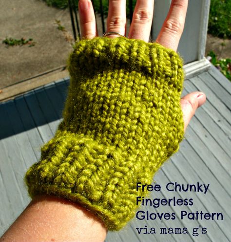 Fingerless Mittens Pattern, Knitting Gloves Pattern, Fingerless Gloves Knitted Pattern, Knitting Things, Knitted Wrist Warmer, Knitted Fingerless Gloves, Gloves Knitted, Knitted Mittens Pattern, Glove Pattern