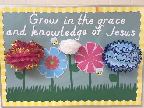 Grow In The Grace And Knowledge Bulletin Board, Spring Bulletin Board Ideas For Church, March Bulletin Board Ideas For Church, Christian Spring Bulletin Boards, Church Bulletin Board Ideas Scriptures, Spring Bulletin Boards For Church, Christian School Bulletin Boards, Catholic Bulletin Boards, Flower Bulletin Boards