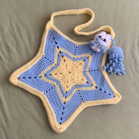 Crochet Star Bag Pattern, Crochet Starry Night, Crochet Star Sweater, Galaxy Crochet, Starry Night Crochet, Star Crochet Bag, Crochet Star Bag, Crochet Bag Diy, Crochet Bag Tutorial