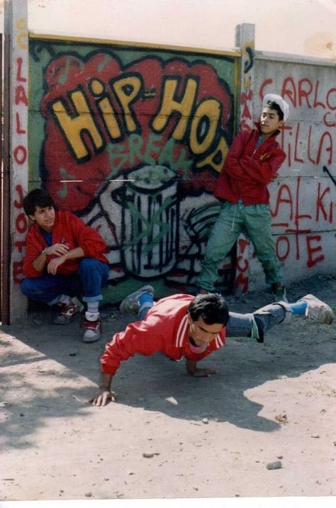 Music Festival Photography, Jamel Shabazz, Dance Friends, Cultura Hip Hop, 80s Hip Hop, Hip Hop Classics, Festival Photography, Bloc Party, Real Hip Hop