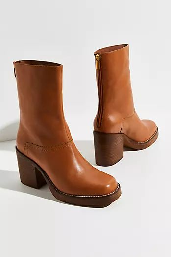 Boho Boots: Vegan & Comfy Styles | Free People | Free People Round Toe Block Heel Boots, Womens Fall Leather Boots, Brown Fall Boots, Womens Fall Boots, Boots Cream, Free People Boots, Leather Boots Heels, Fall Boots, Exposed Seams