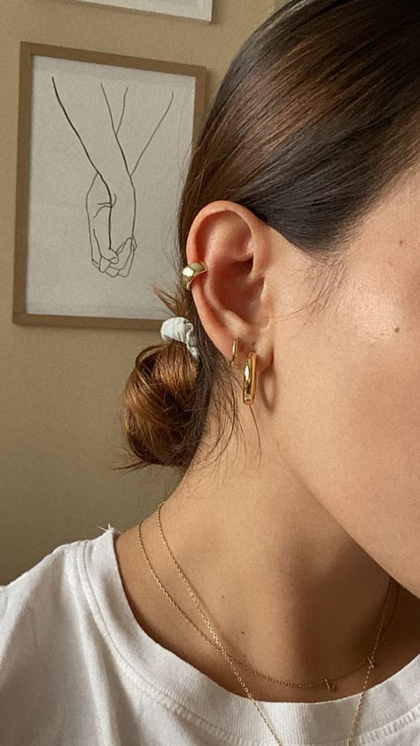 Gold Earrings Inspiration, Gold Earrings Style, Gold Hoop Ear Stack, Old Money Ear Piercings, Gold Earrings Two Holes, Chunky Hoop Earring Stack, Ear Hoops Gold, Classy Earrings Gold, Amazon Earrings Aesthetic