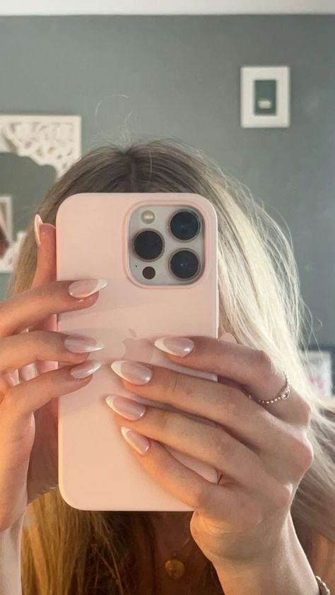 Hailey Bieber Nails With French Tip, Glazed Doughnut Nails French, Hailey Bieber Glazed Doughnut Nails, Glazed French Nails, Hayley Bieber Nails, Glazed Doughnut Nails, Hailey Bieber Nail, Gel Acrylics, Natural Almond Nails