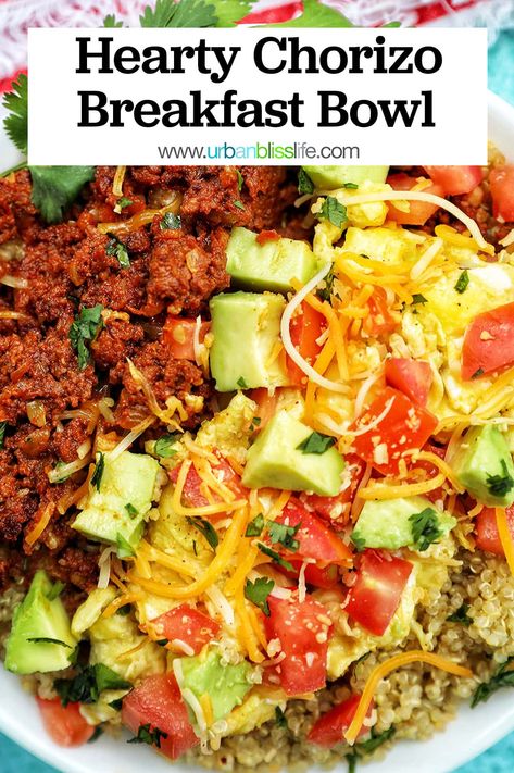 Chorizo Burrito Bowl, Scramble Bowl, Breakfast Burrito Bowl, Healthy Breakfast Meal Prep, Chorizo Breakfast, Breakfast Bowls Recipe, Packed Breakfast, Breakfast Burritos Recipe, Protein Bowls