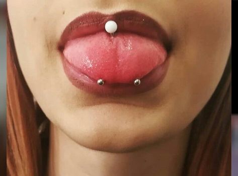 Snake Eyes Piercing Jewelry, Snake Eyes Tongue Piercing, Snake Eyes Piercing, Eye Piercing, Cool Piercings, Cute Piercings, Tongue Piercing, Snake Eyes, Body Piercings