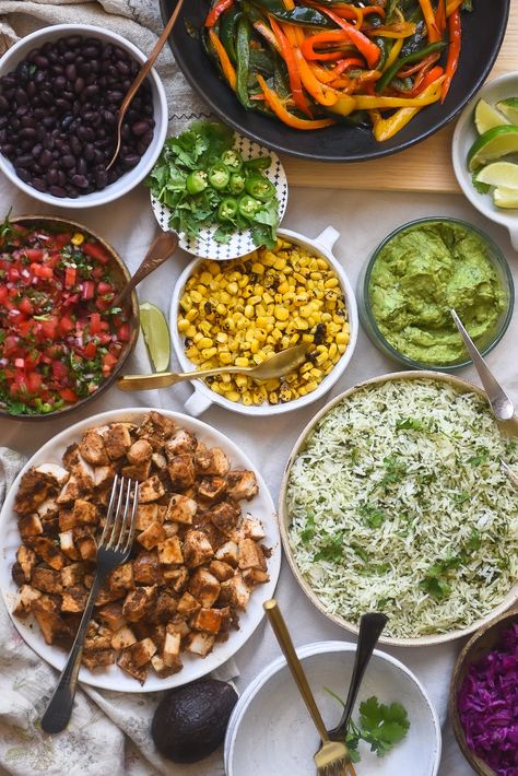 Taco And Burrito Bar, Chipotle At Home Bowls Recipe, Veggie Bowl Chipotle, Burrito Bowl Party, Chipotle Night At Home, Chipotle Bar At Home, Burrito Bowl Bar Parties, Chipotle Bowl Vegetarian, Chipotle Style Burrito Bowl