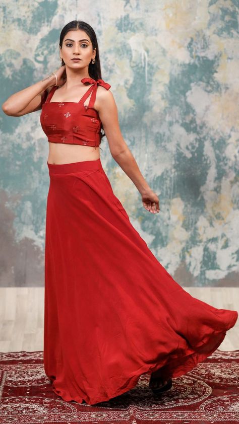 Rust red tie up blouse with all over butta and a double flared umbrella skirt, comes with soft inner lining Tie Up Blouse, Umbrella Skirt, Red Lehenga, Red Tie, Dreamy Dress, Tie Dye Skirt, Lehenga, High Waisted Skirt, Umbrella