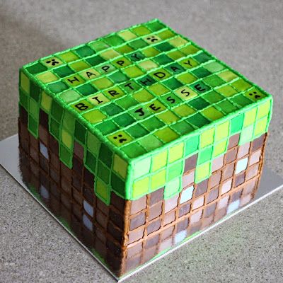 Minecraft "grass block" cake :) Minecraft Grass Block Cake, Minecraft Block Cake, Cube Cake, Minecraft Blocks, Minecraft Cake, Block Craft, Painted Cakes, Round Cakes, Tiered Cakes