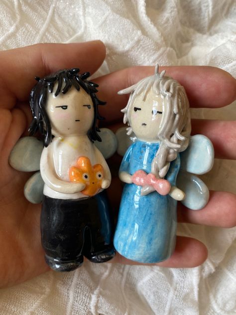 Figurine Sculpture, Rock Clay Art, Air Dry Clay Aesthetic Ideas, Mini Clay People, Clay People Figures, Ceramic People, Cute Polymer Clay Figures, How To Make Clay Figurines, Couple Clay Art