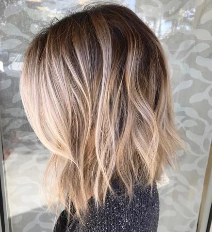 Ask the Experts: Dark Roots, Blonde Hair: The Perfect Low-Maintenance – Morgan and Morgan Roots Blonde Hair, Dark Roots Blonde, Kort Bob, Blonde Hair With Roots, Bob Black, Dark Roots Blonde Hair, Low Maintenance Hair, Balayage Hair Blonde, Short Hair Balayage