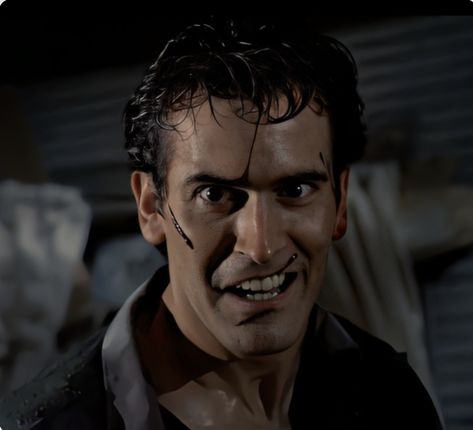 Ash Williams Chainsaw, Ash Williams Art, Ash Williams Wallpaper, Ash Williams Army Of Darkness, Ash Williams Pfp, Bruce Campbell 80s, Ash Williams Fanart, Ash Williams Icon, Terror Icons